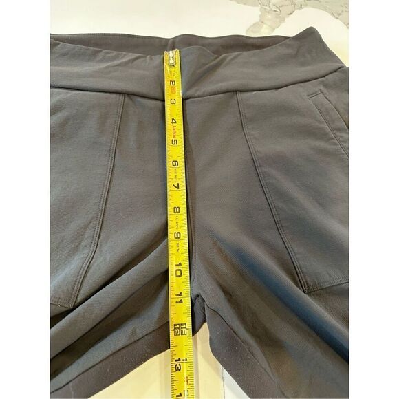 Athleta Highline Hybrid Cargo Tight Dark Onyx Grey Women’s Sz 16 - Picture 4 of 8